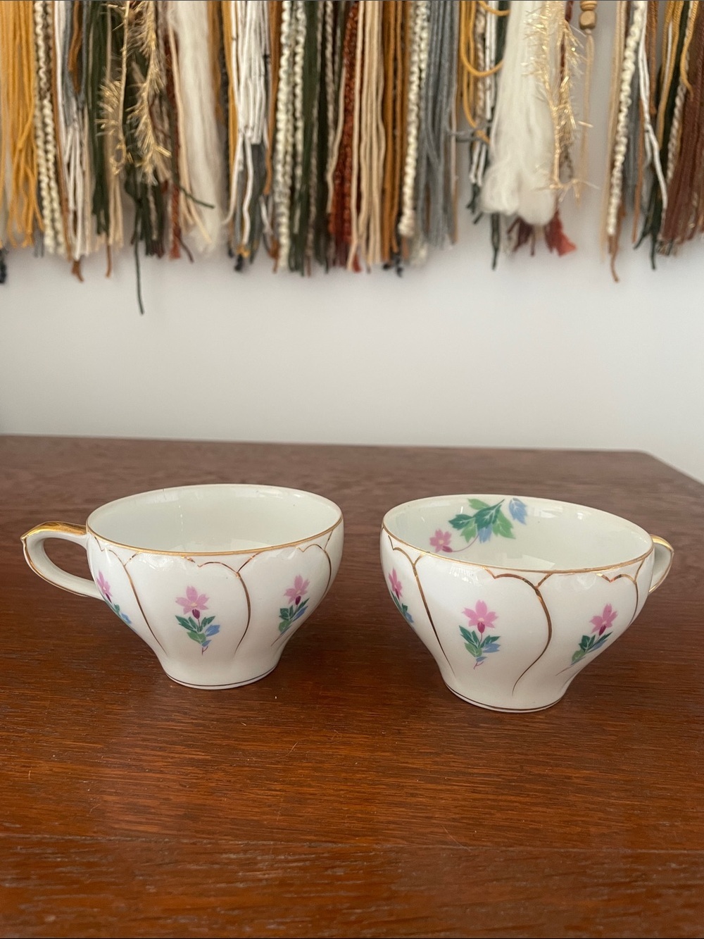 Vintage Floral Porcelain Tea Cups with Gold Trim- giftcraft Japan